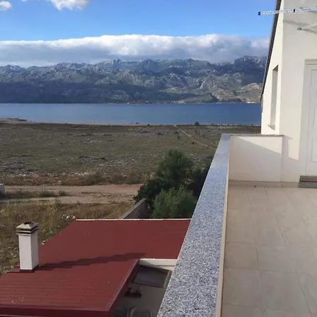 Anna Apartman Ražanac