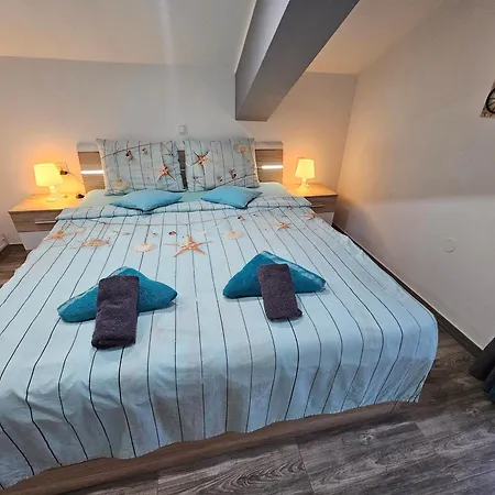Anna Apartman Ražanac